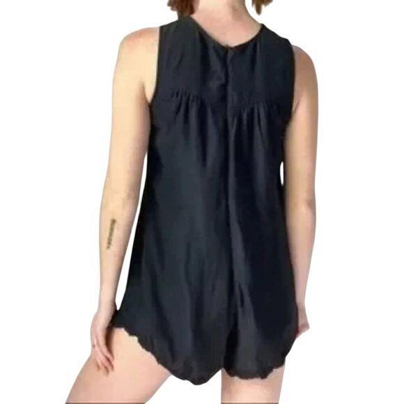 Jen's Pirate Booty for Free People Black Crochet Lace Romper Playsuit Women XS - Picture 2 of 15